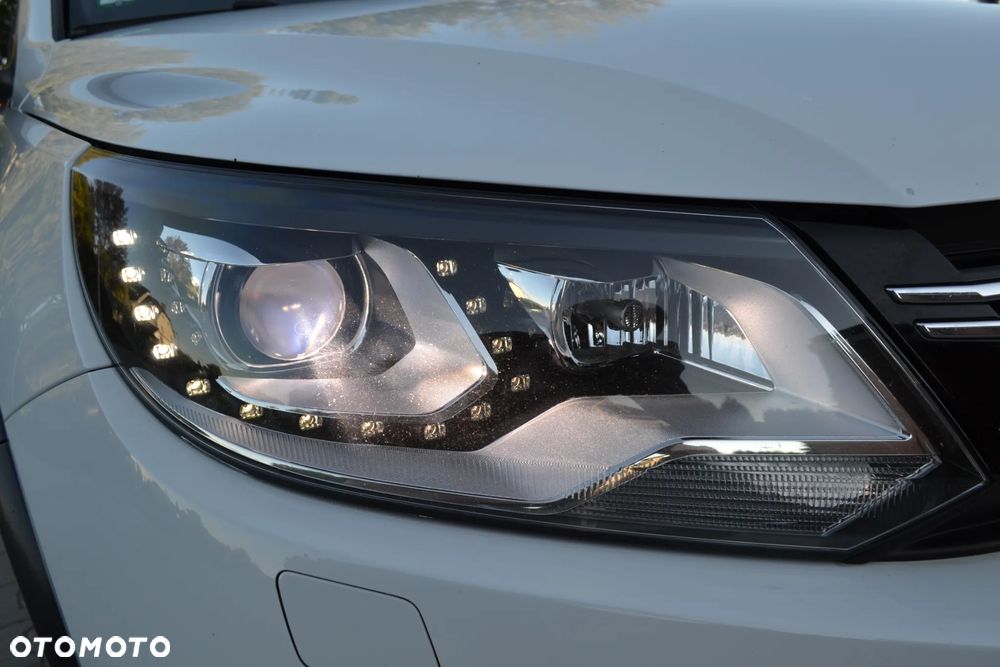 Volkswagen Tiguan 2.0 TDI Perfectline R-Style - 23