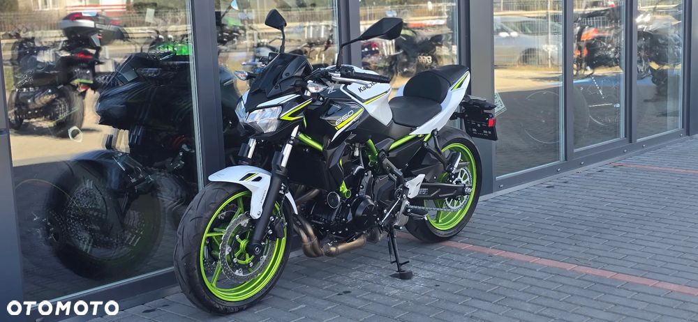 Kawasaki Z 650 - 27