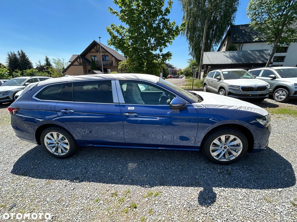 Skoda Superb 2.0 TSI Drive DSG - 7