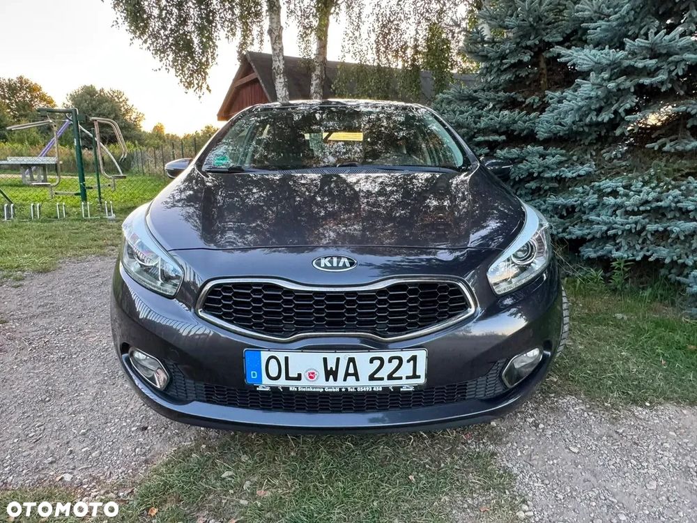 Kia Ceed 1.4 CVVT Fifa World Cup Edition - 22