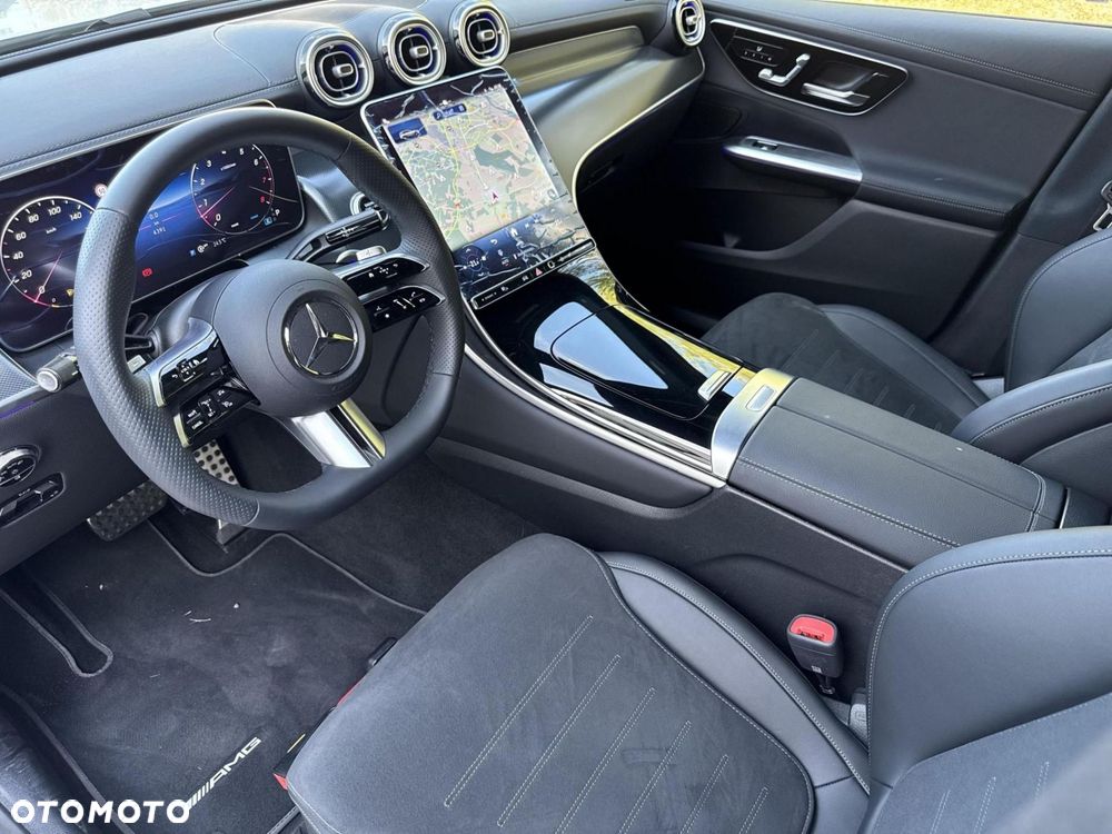Mercedes-Benz GLC - 16