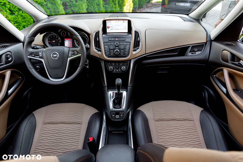 Opel Zafira Tourer 1.6 SIDI Turbo Sport - 29