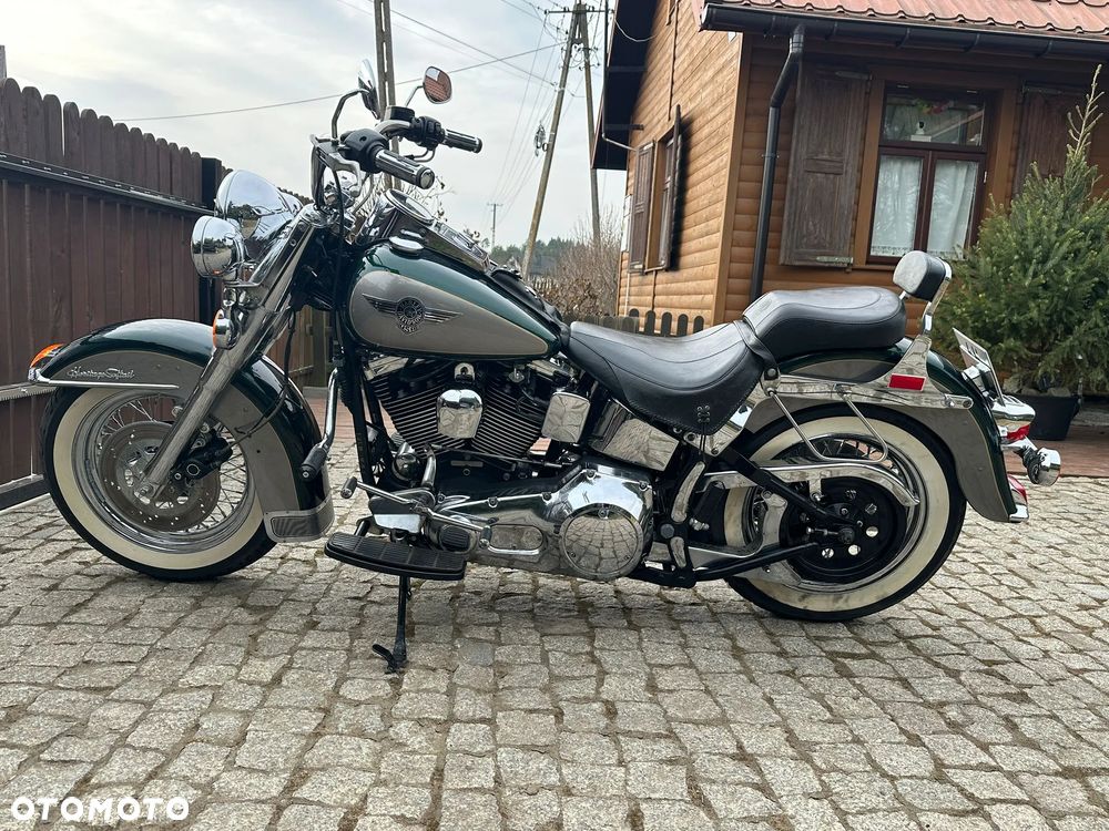 Harley-Davidson Softail Heritage Classic - 19