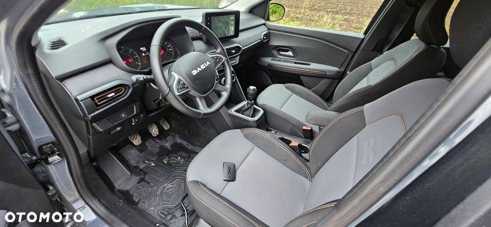 Dacia Jogger TCe 110 (7-Sitzer) Comfort - 17