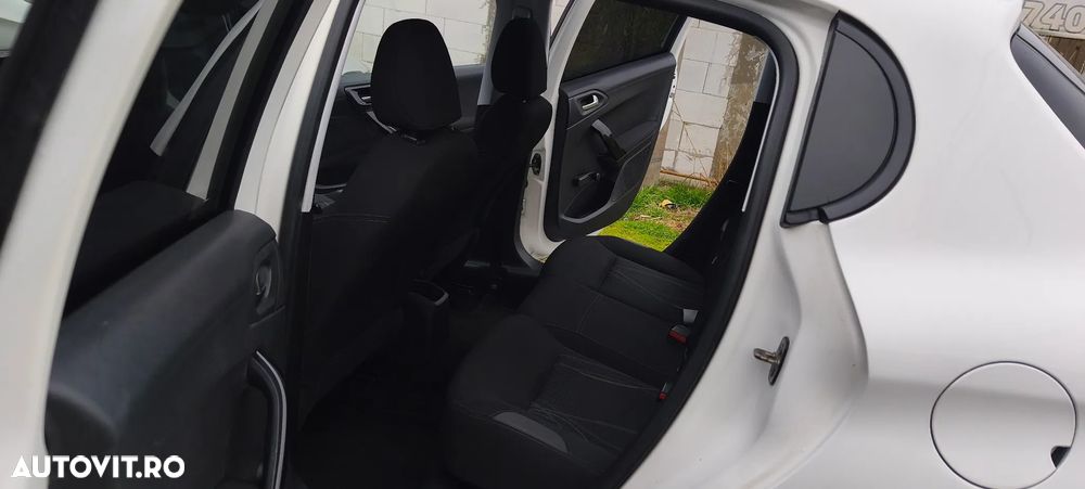 Peugeot 208 e-HDi 92 Stop&Start Style - 23