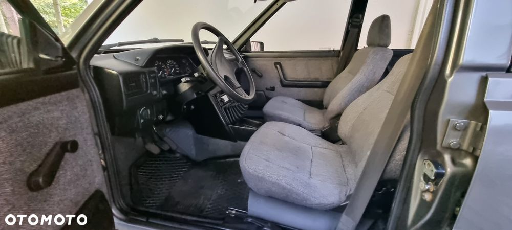 Polonez Caro - 17