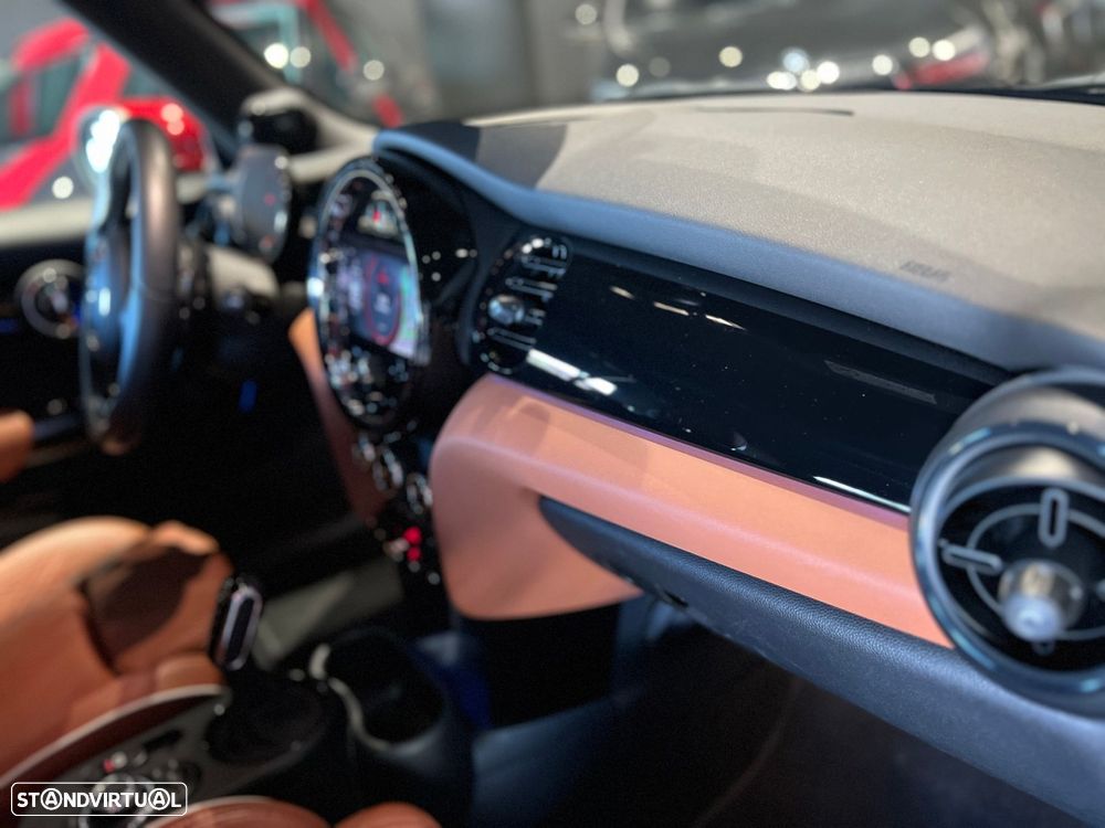 MINI Cabrio John Cooper Works Auto Desportiva - 39