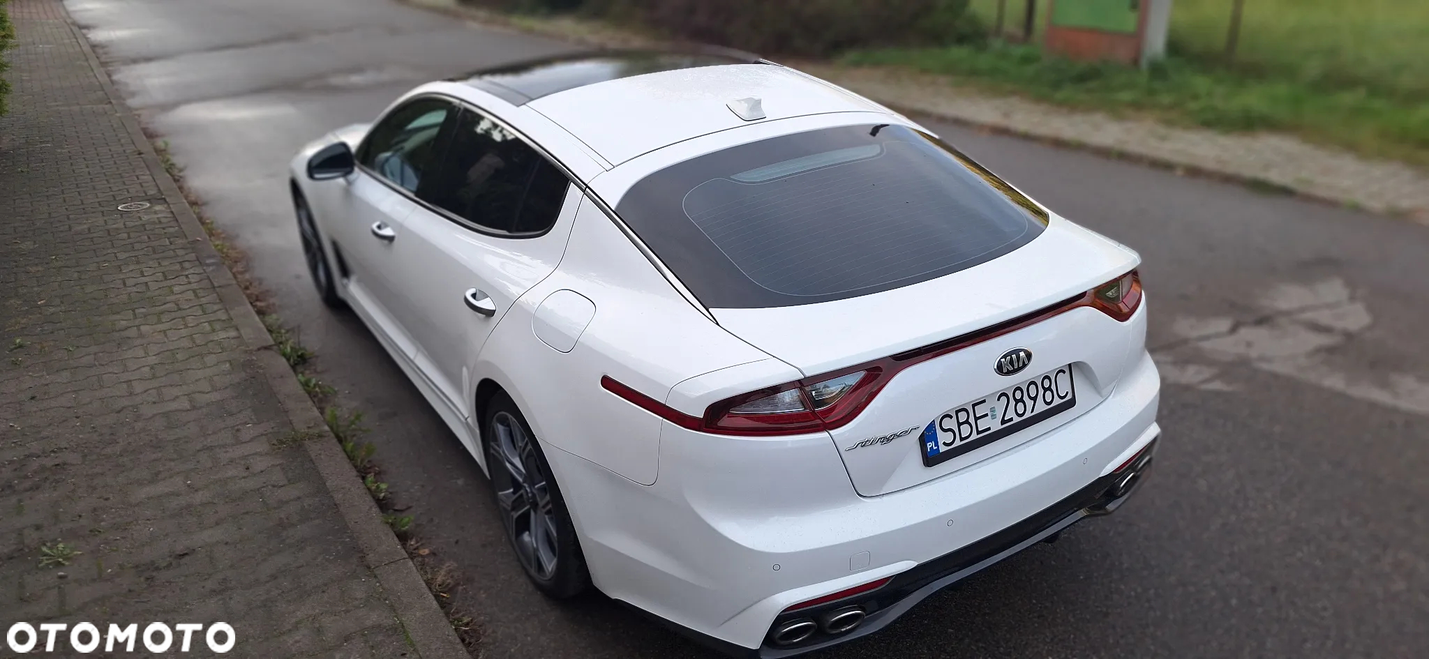 Kia Stinger - 17