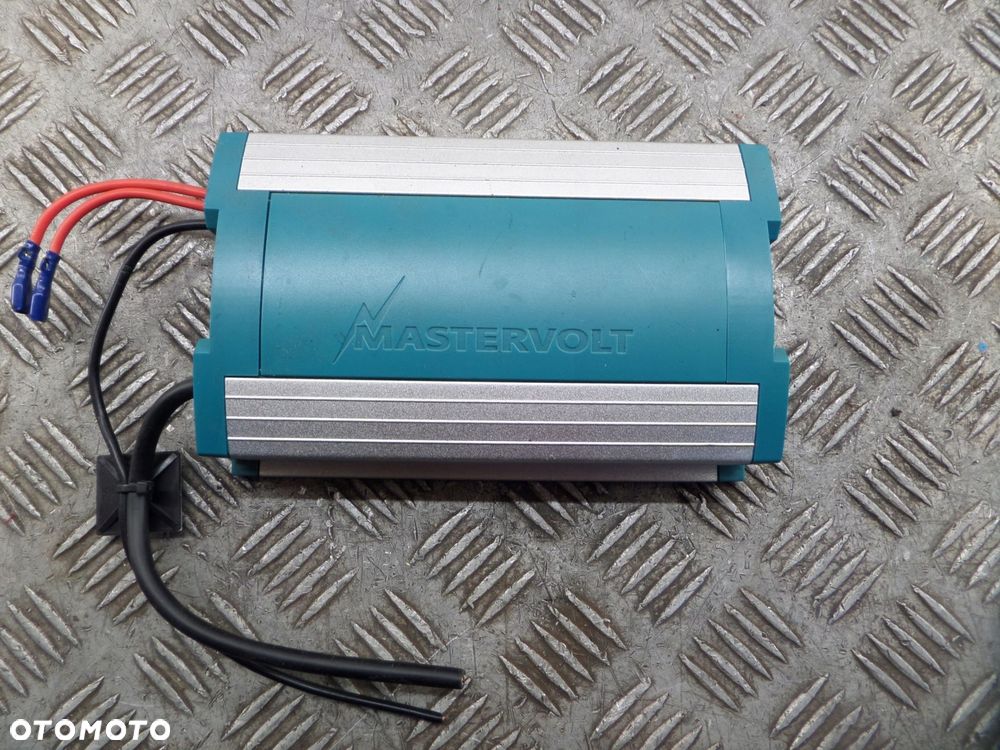 mastervolt, ładowarka 12v chargemaster 12/15-2 - 1