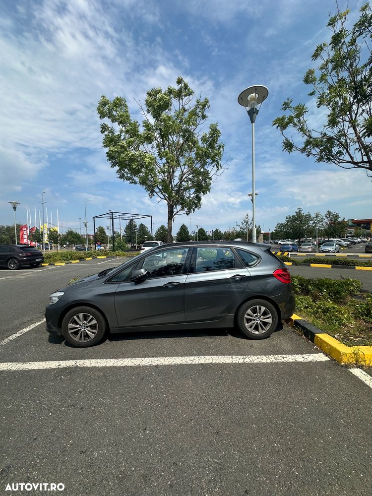 BMW Seria 2 218i Aut. - 6