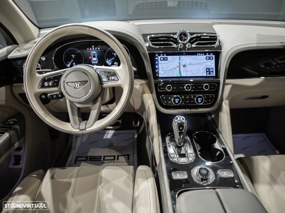 Bentley Bentayga V8 S - 38