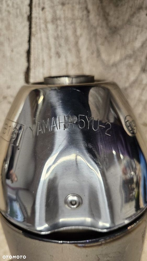 Oryginalny Tłumik Prawy Yamaha MT-01 (2005–2012) OEM 5YU-2 - 5
