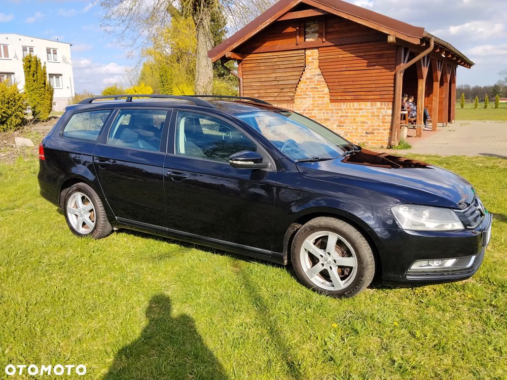 Volkswagen Passat 1.6 TDI Trendline - 15