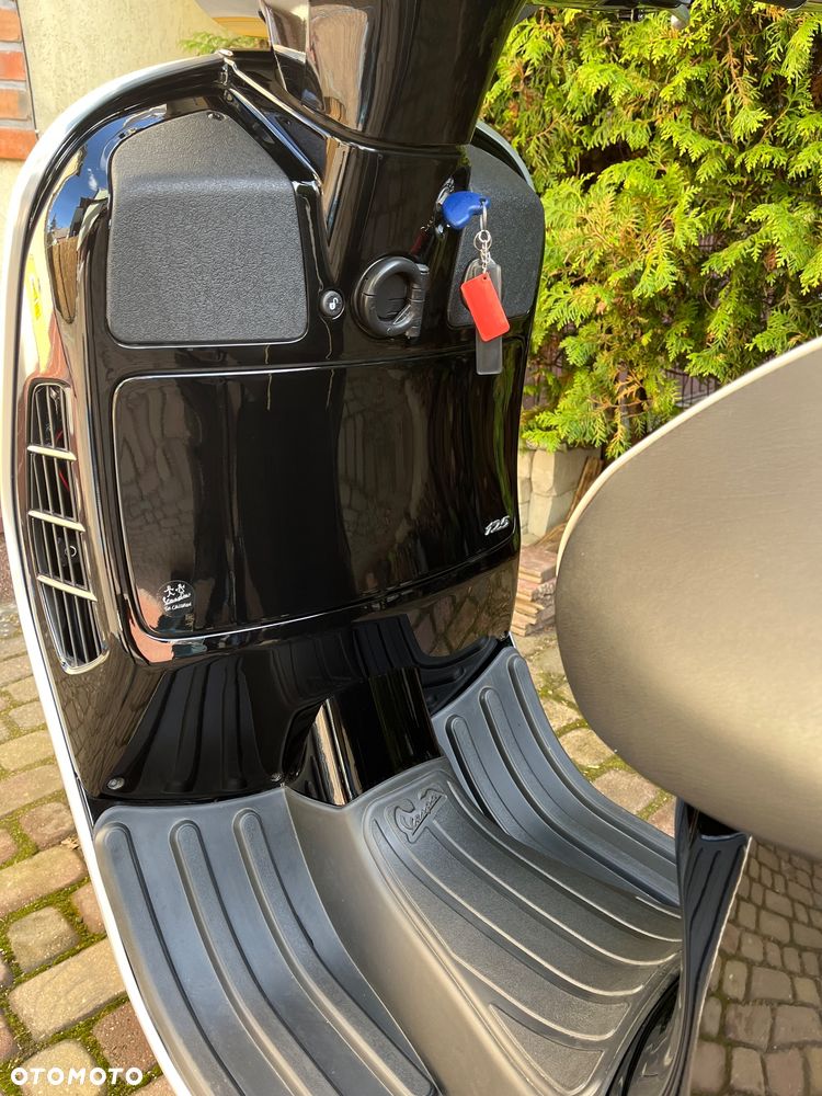 Vespa GTS - 7
