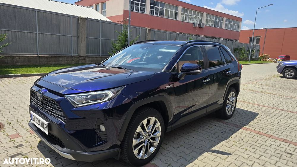 Toyota RAV4 - 3