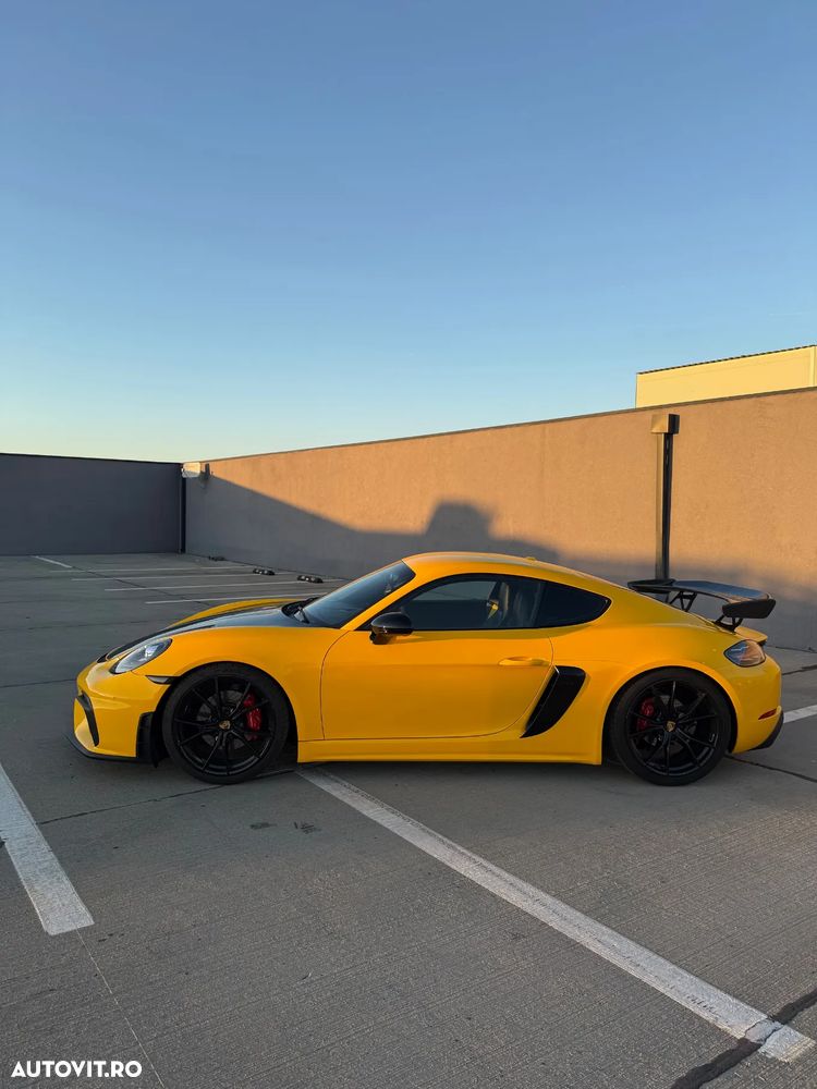 Porsche Cayman 718 PDK - 2