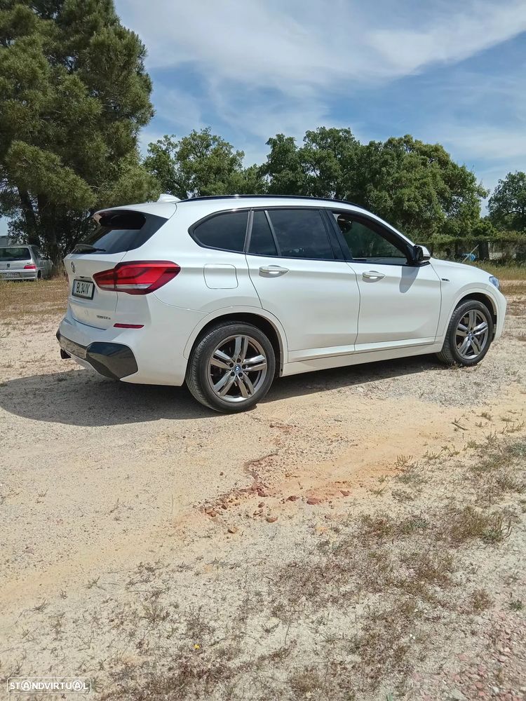 BMW X1 xDrive25e M Sport - 4