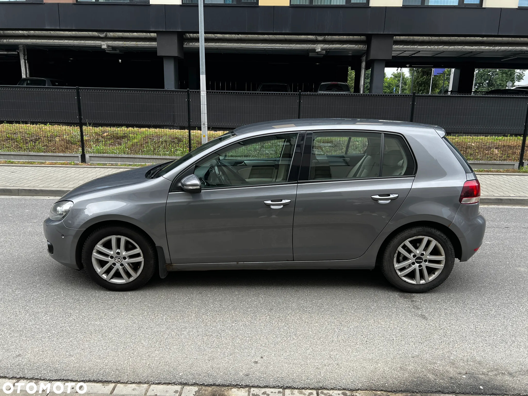 Volkswagen Golf VI 1.4 TSI Highline - 9
