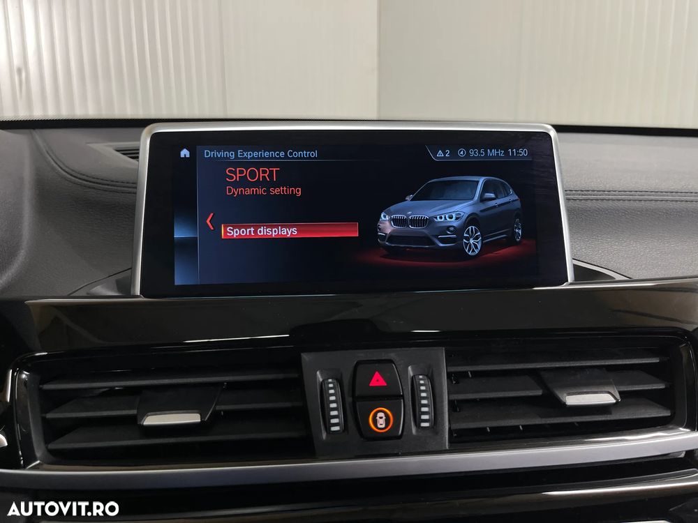 BMW X1 xDrive20i AT - 22