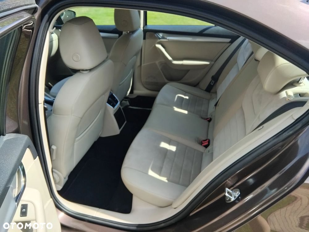 Skoda Octavia 1.8 TSI Green tec DSG Elegance - 17
