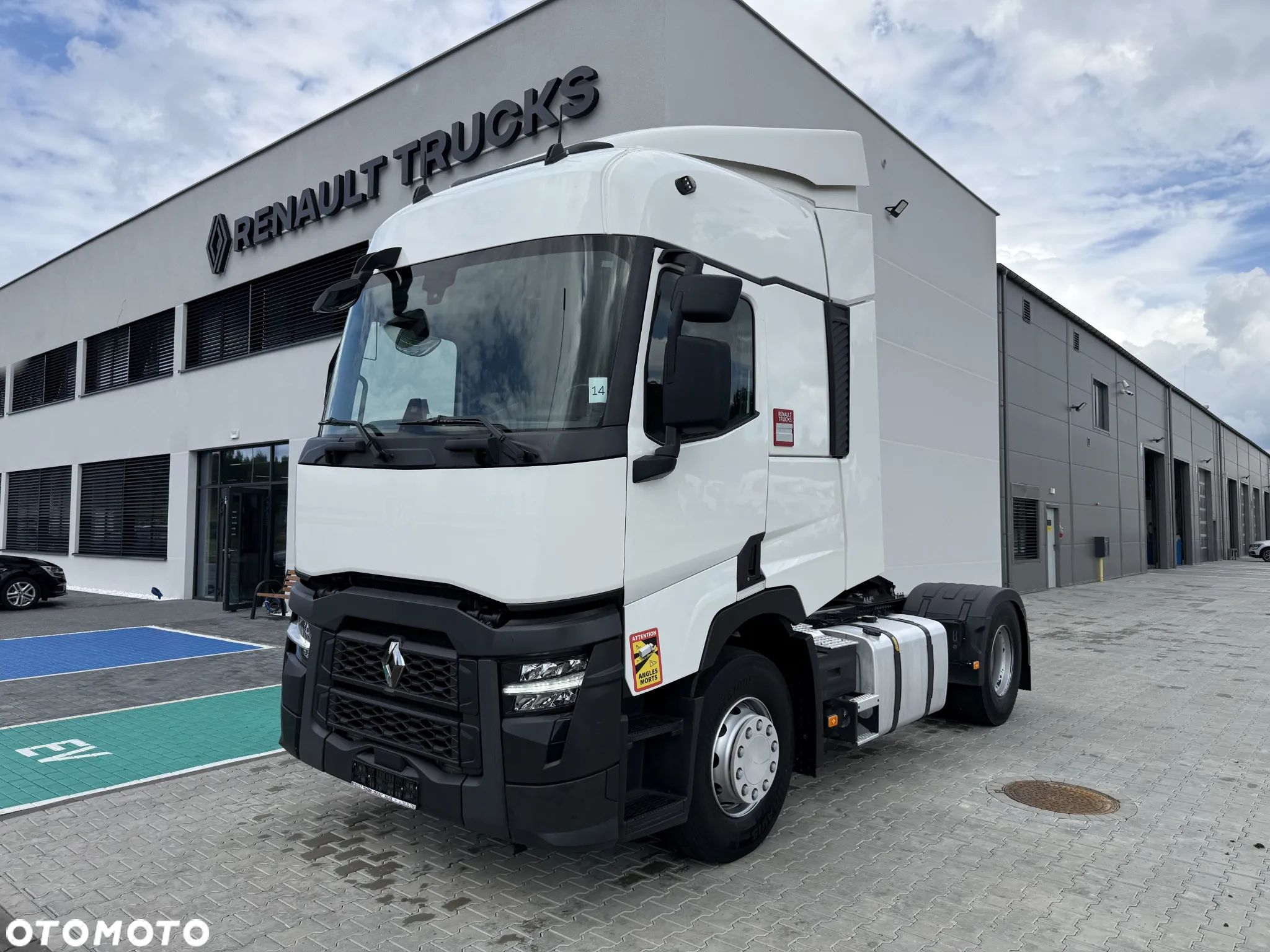 Renault T480 SleeperCab / Standard / Klima / Lodówka - 1