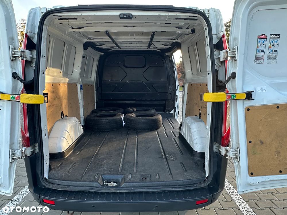 Ford Transit Custom L2 - 11
