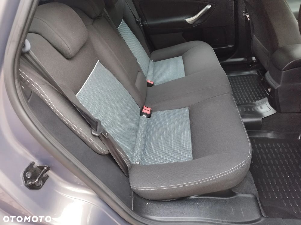 Ford Mondeo 2.0 TDCi Titanium S - 14
