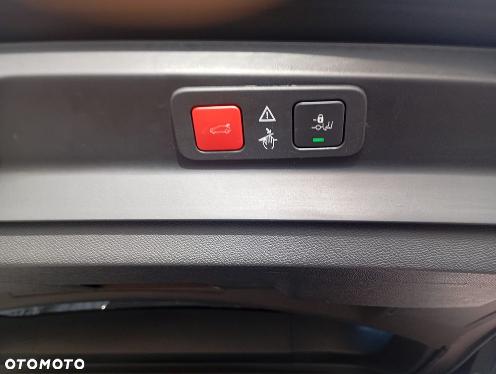 Peugeot 5008 1.6 PureTech GT Line S&S EAT8 - 19