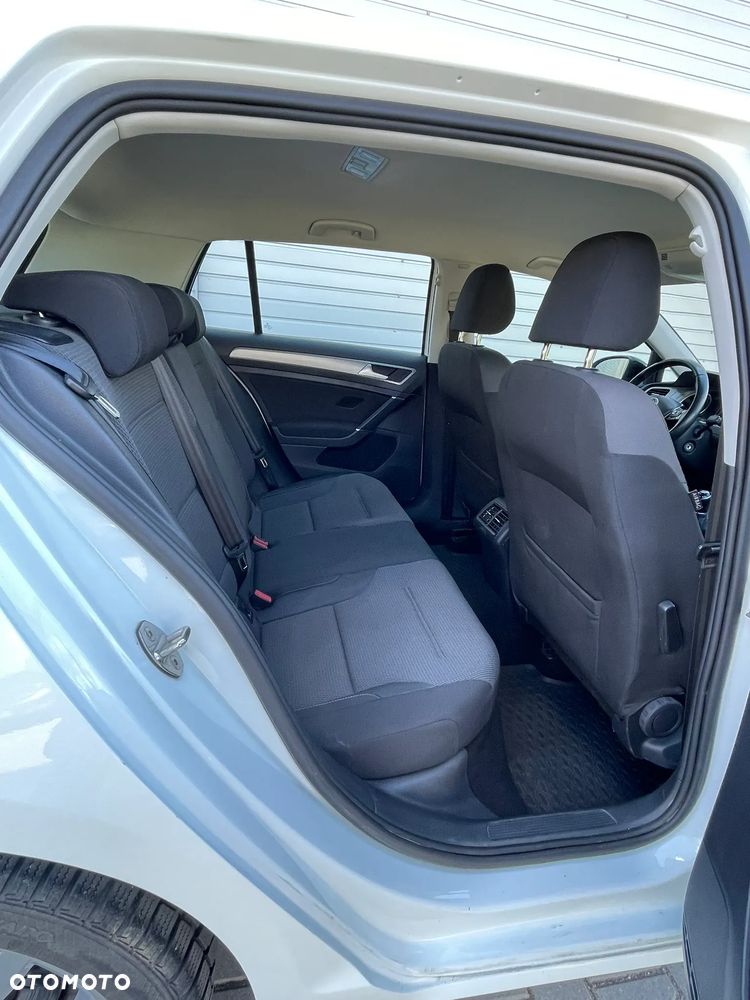 Volkswagen Golf 1.6 TDI BlueMotion Technology Trendline - 20