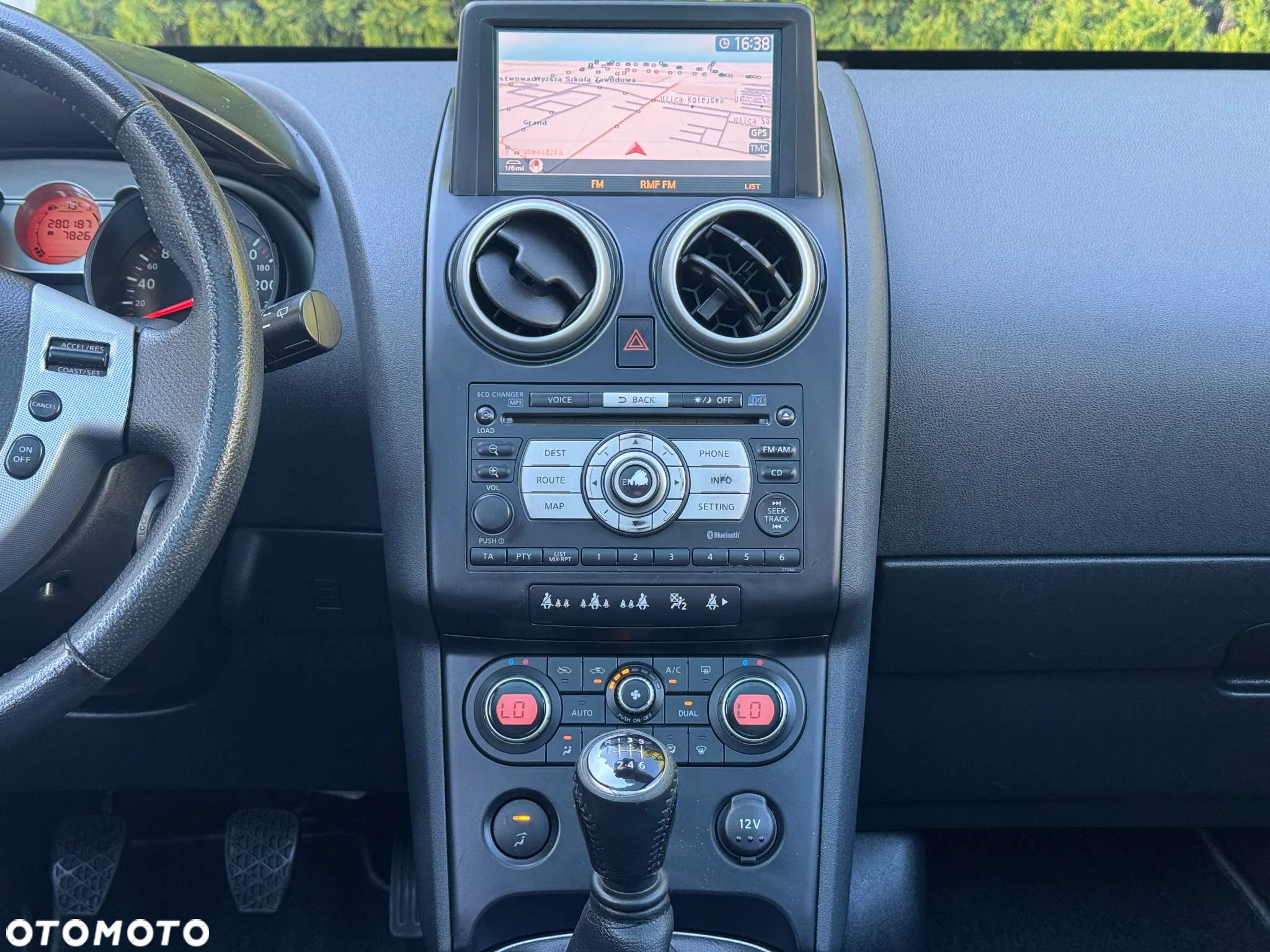 Nissan Qashqai 2.0 dCi Tekna Premium - 18