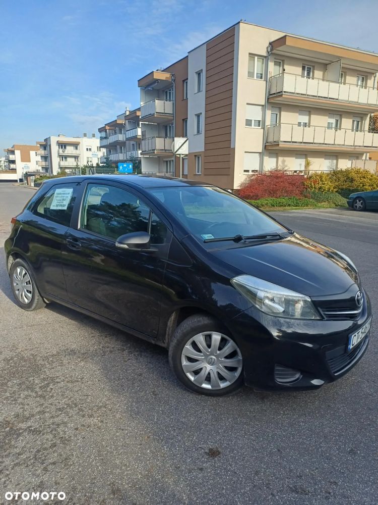 Toyota Yaris - 1