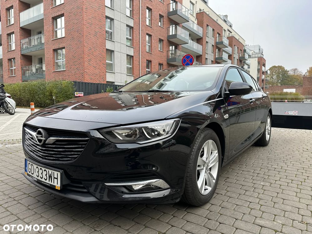 Opel Insignia - 22