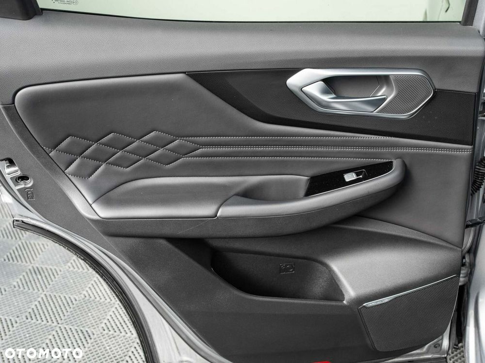 BAIC 7 1.5T Luxury DCT - 27