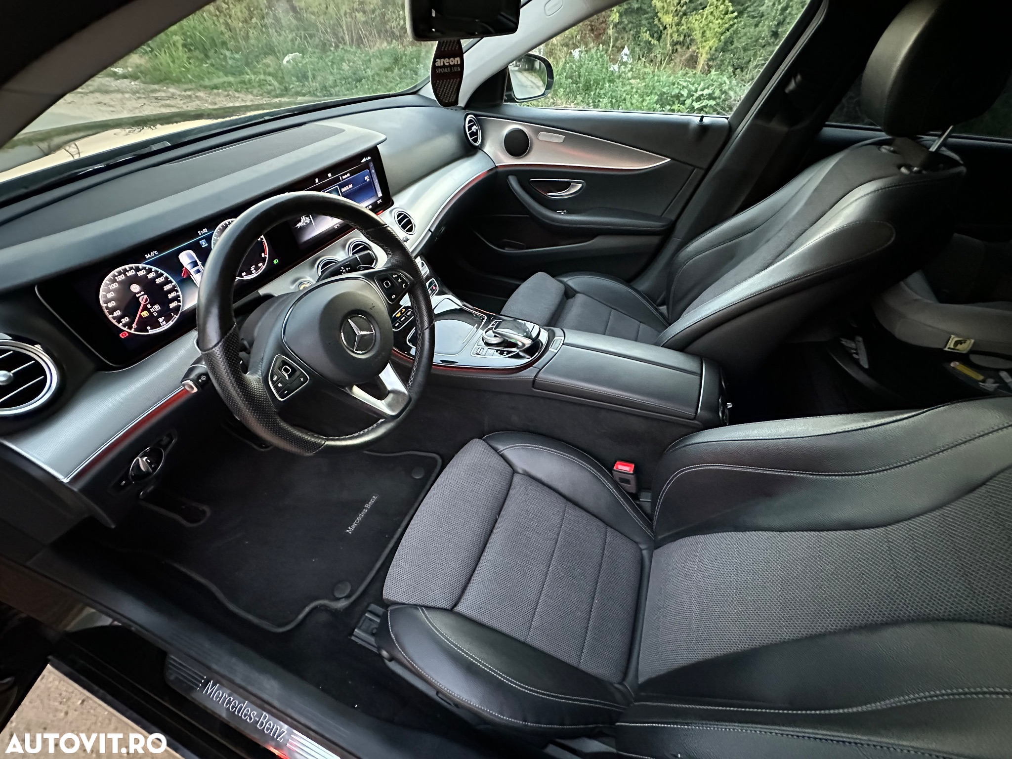 Mercedes-Benz E 220 d Aut. - 2