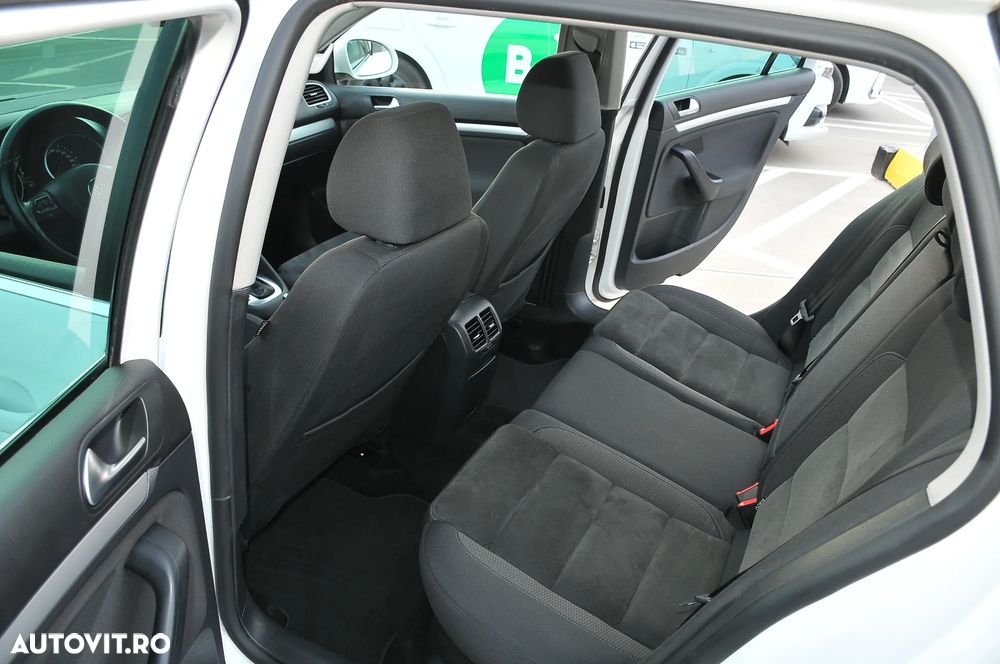 Volkswagen Golf 2.0 TDI DPF DSG Style - 15