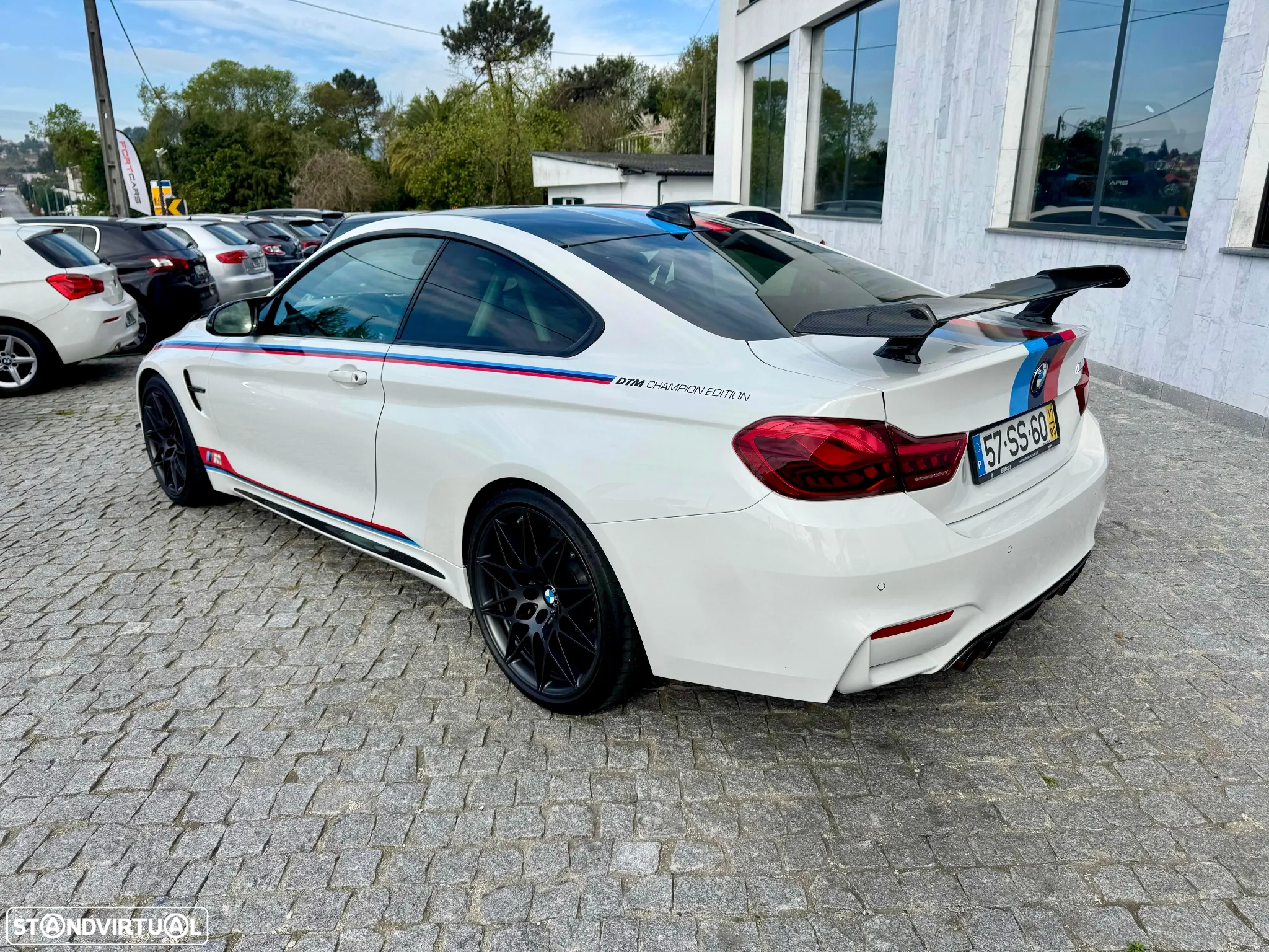 BMW M4 - 4