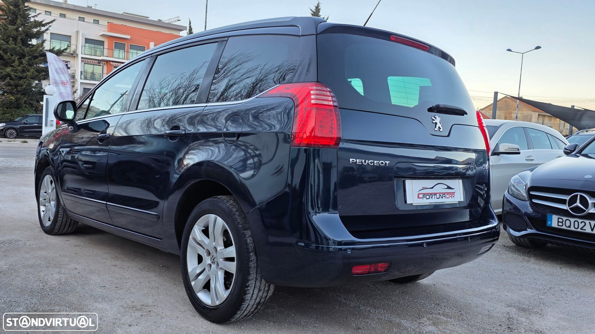 Peugeot 5008 1.6 HDi Executive JLL17 - 7