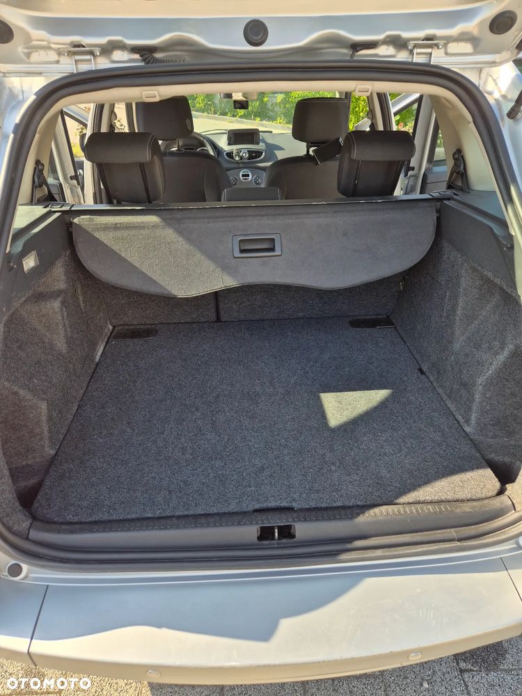 Renault Clio 1.2 16V Dwudziestka Euro5 - 13