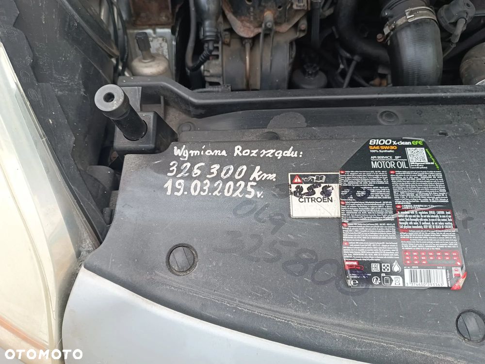 Citroën C4 Picasso 2.0 HDi FAP Exclusive - 18