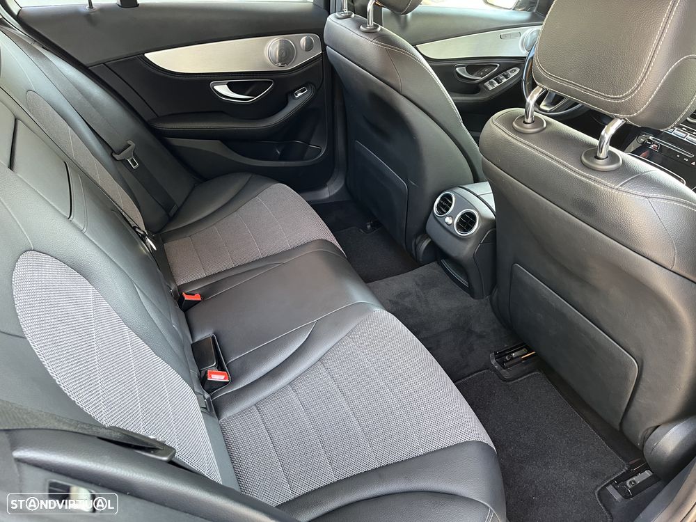 Mercedes-Benz C 220 (BlueTEC) d Station 7G-TRONIC Avantgarde - 7