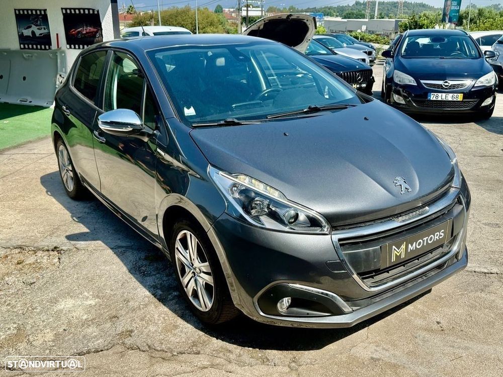 Peugeot 208 1.2 PureTech Style - 23