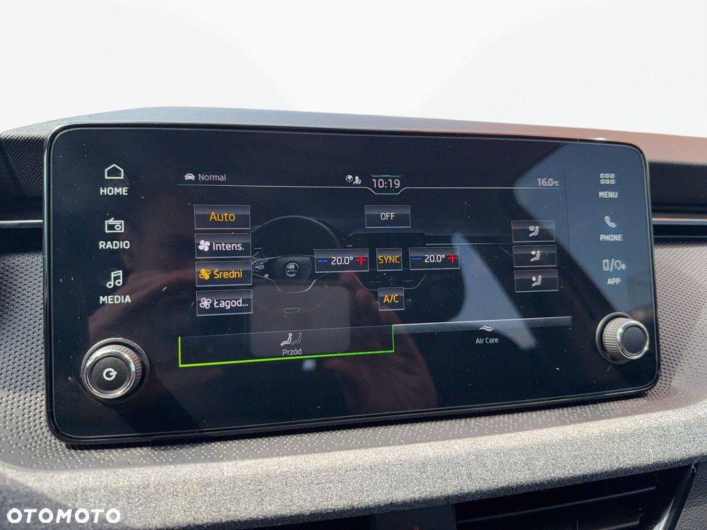 Skoda Kamiq 1.0 TSI Selection DSG - 28
