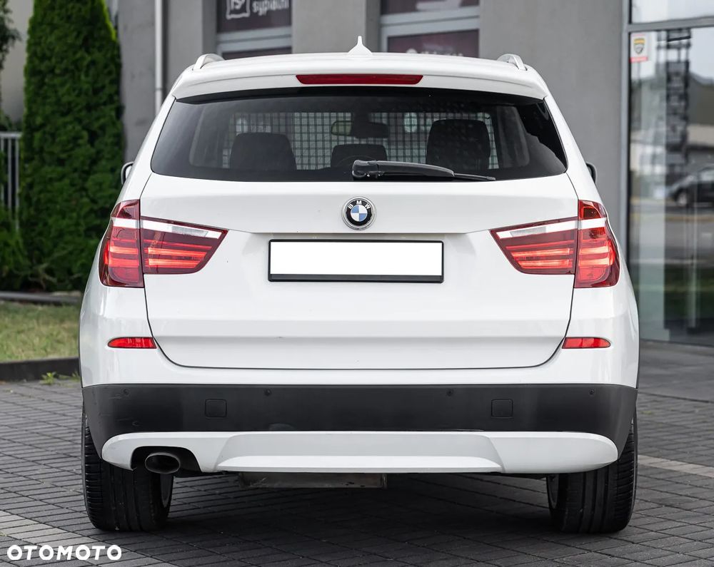 BMW X3 xDrive20d - 11