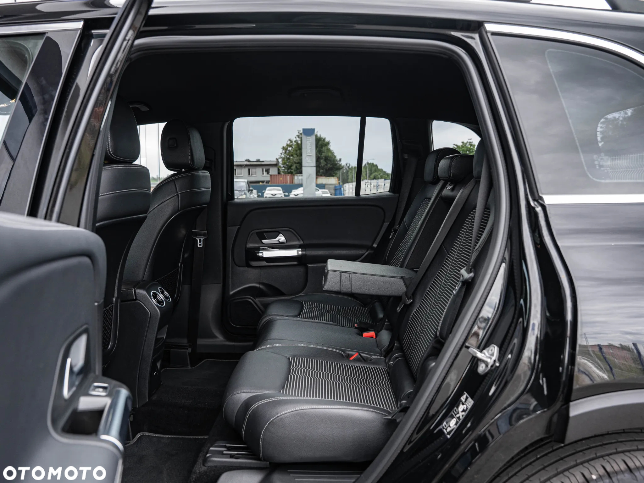 Mercedes-Benz GLB 220 d 4-Matic Progressive 8G-DCT - 29