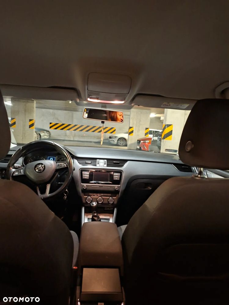 Skoda Octavia 1.4 TSI Ambition - 6