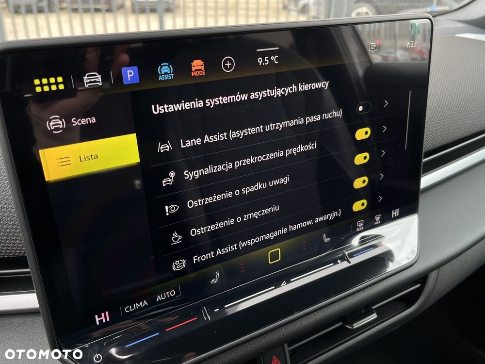 Volkswagen T-Roc - 35