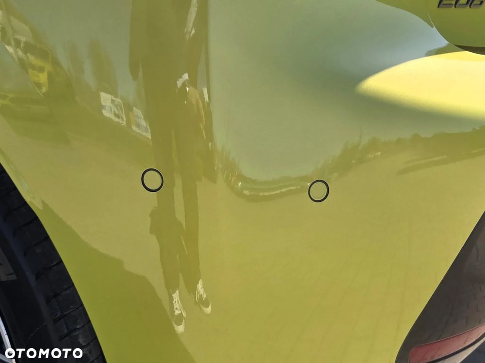 Peugeot 208 1.2 mHEV Allure - 10