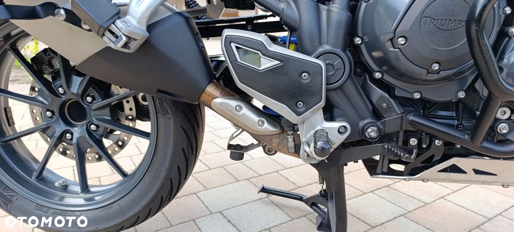 Triumph Tiger - 25