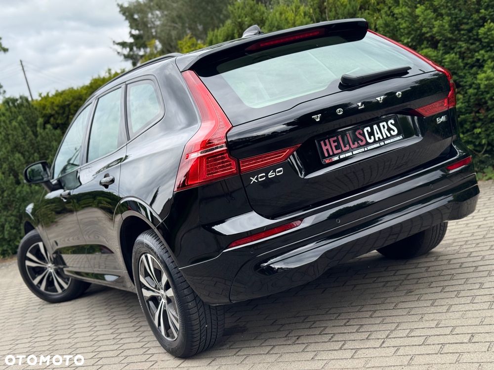 Volvo XC 60 B4 D AWD Geartronic Momentum Pro - 13