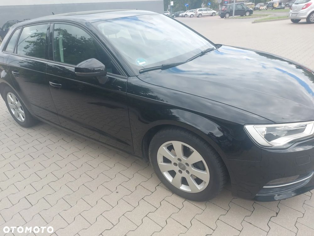 Audi A3 Sportback - 11